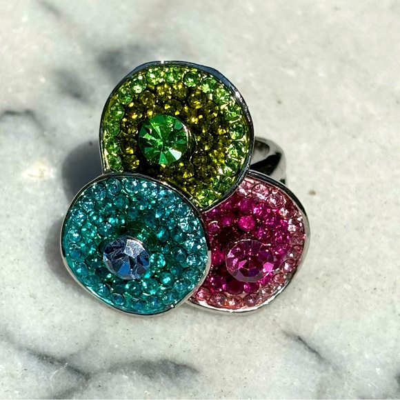 Tri-Color Crystal Ring - Picture 2 of 10